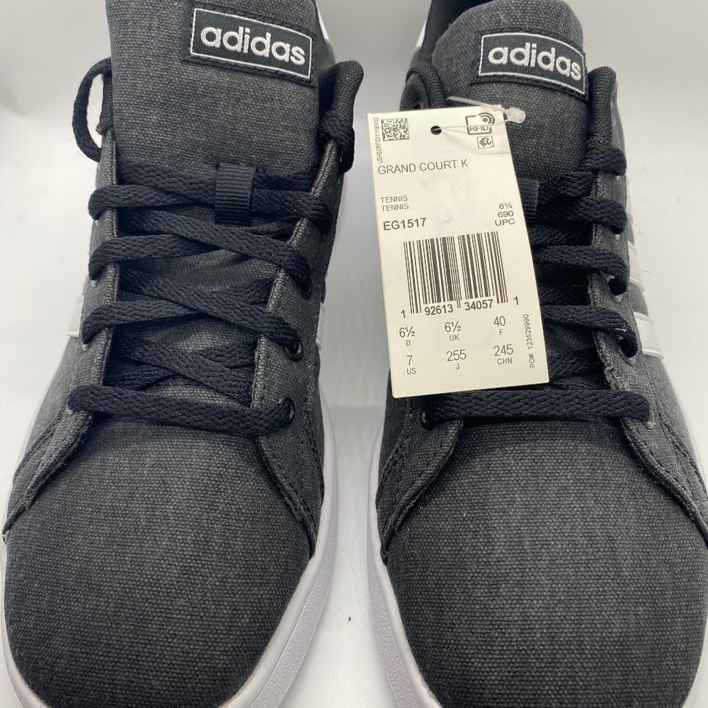 BRAND ADIDAS NEW  NO BOX GRAND COURT TENNIS